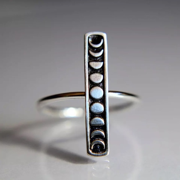 “Phases of Life” Moon Phase Boho Vertical Ring - Picture 1 of 7